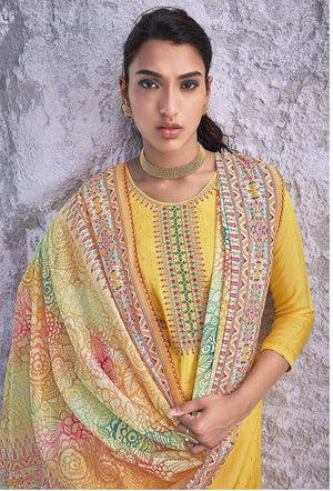 DRAVINAM Trends Women's Pure Musline Embroidery work Unstitched Salwar Suit Material with Pure Muslin Digital Print Sequence work Dupatta (Free size_Grey)