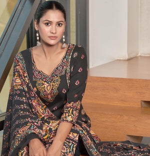 DRAVINAM Trends Women's Printed Woolen Pashmina Unstitch Salwar Suit Dress Material with Printed Woolen Warm Shawl Dupatta