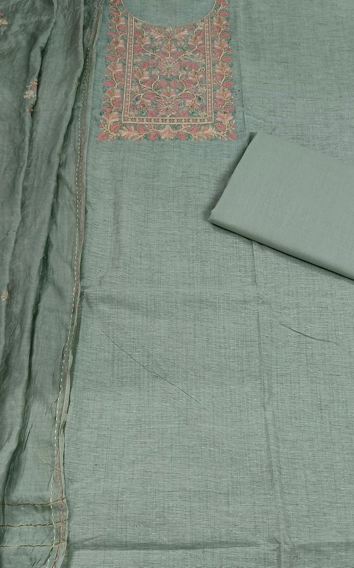 DRAVINAM Trends Embroidered Premium Cotton Unstitched Suit Dress Material for Women with Soft Silk Embroidered Dupatta