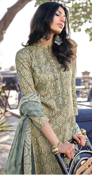DRAVINAM Trends Women’s Summer Wear Embroidered Unstitched Salwar Suit Fabric/Dress Material with Printed Maslin Dupatta/Chunni For Work Wear/Casual Wear (Green)