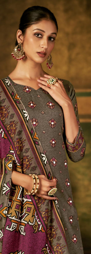 DRAVINAM Trends Women's Unstitched Kaani Print Mirror Work Spun Pashmina Winter wear Dress Material Fabric for Salwar Suit with printed spun pashmina Kashmiri shawl dupatta (Blue)