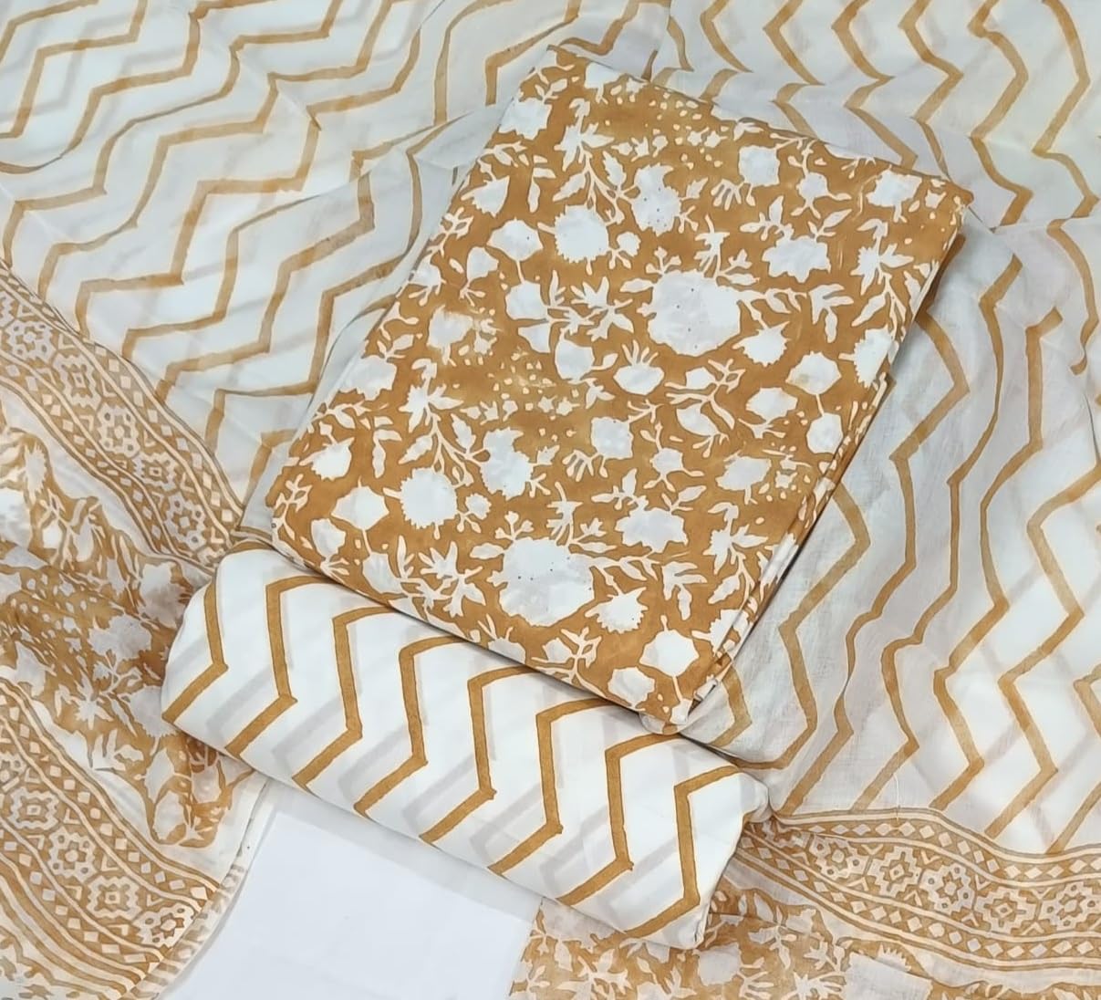 DRAVINAM Trends Hand Block Print Sanganeri Cambric Unstitched Cotton Suit Dress Material for Women with Mulmul Cotton Hand Printed Dupatta
