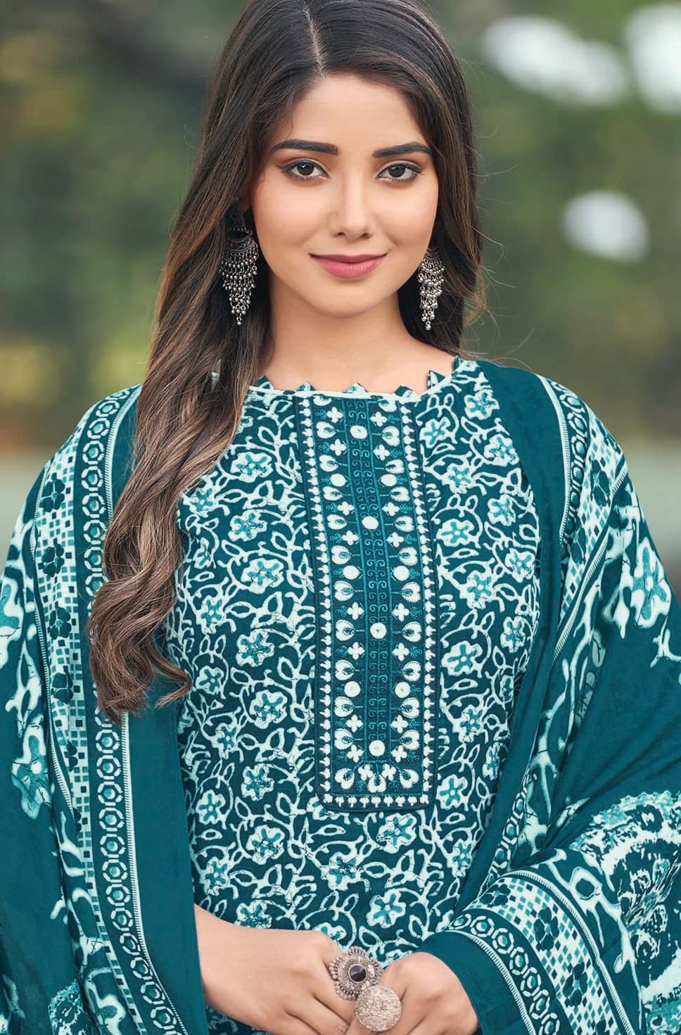 DRAVINAM Trends Women's Unstitched Cambric Cotton Printed Embroidered Salwar Suit Dress Material with Printed Cotton Digital printed Dupatta (Blue)