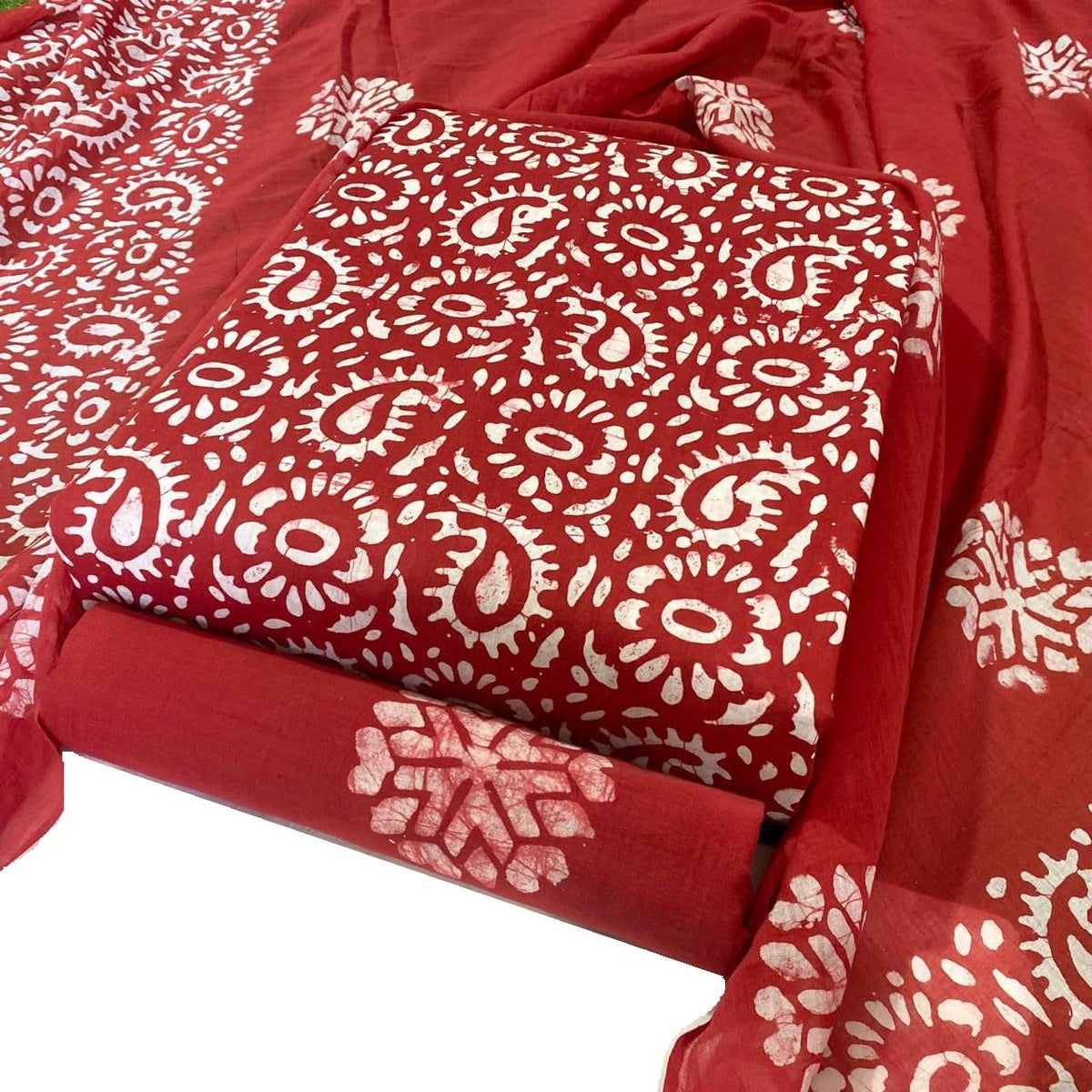DRAVINAM Trends Unstitched Jaipuri Handmade Wax Batik Print Soft Cotton Dress Material with Dupatta