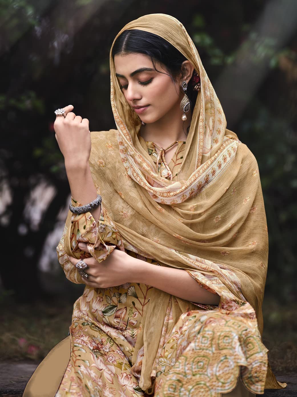 DRAVINAM Trends Unstitched Digital Printed Pure Cotton Embroidered Suit Set with Pure Bember Dupatta