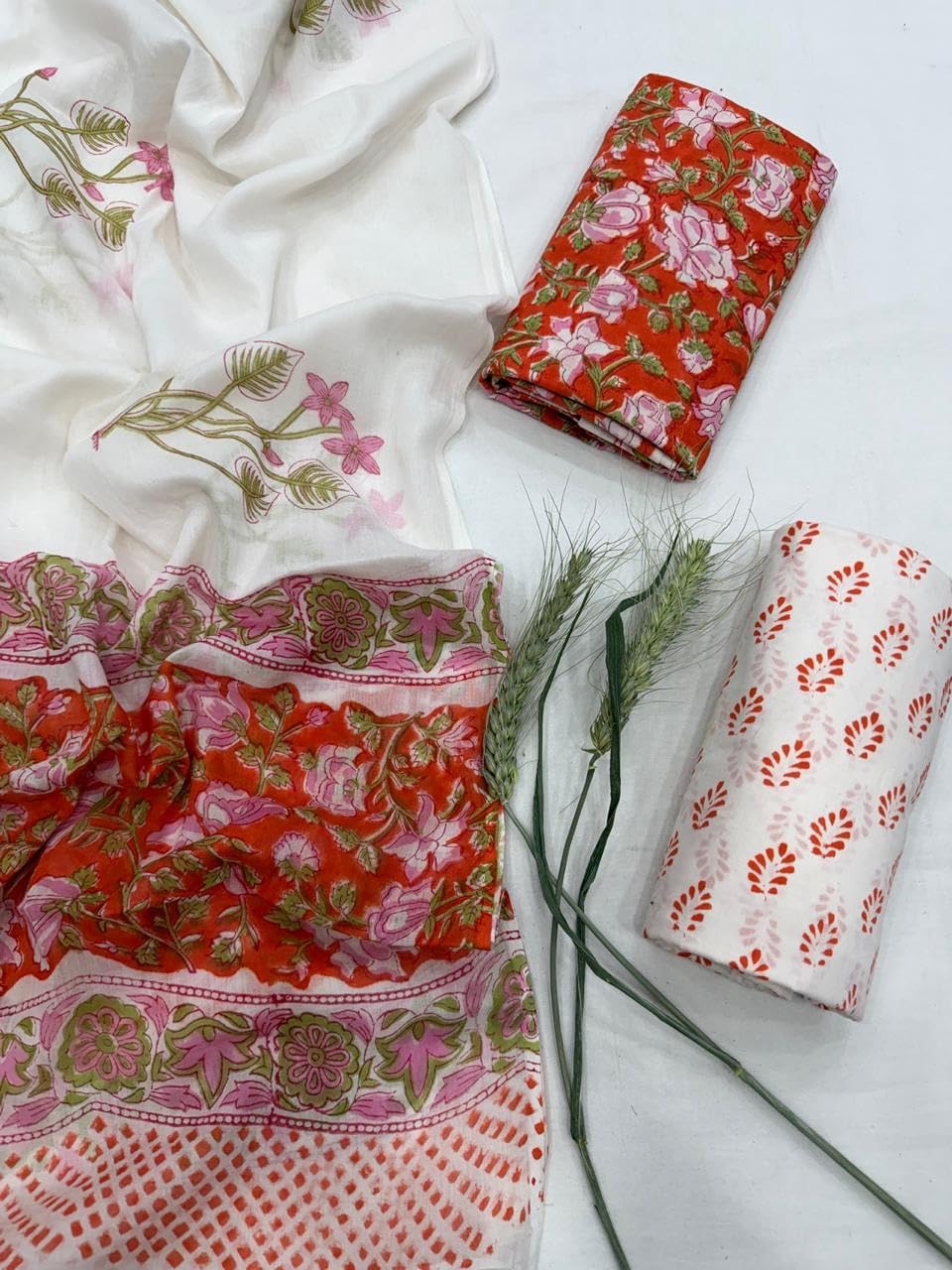 DRAVINAM Trends Premium Hand Block Floral Print Unstitched Pure Cotton Salwar Suit Set with Dupatta - Red & White