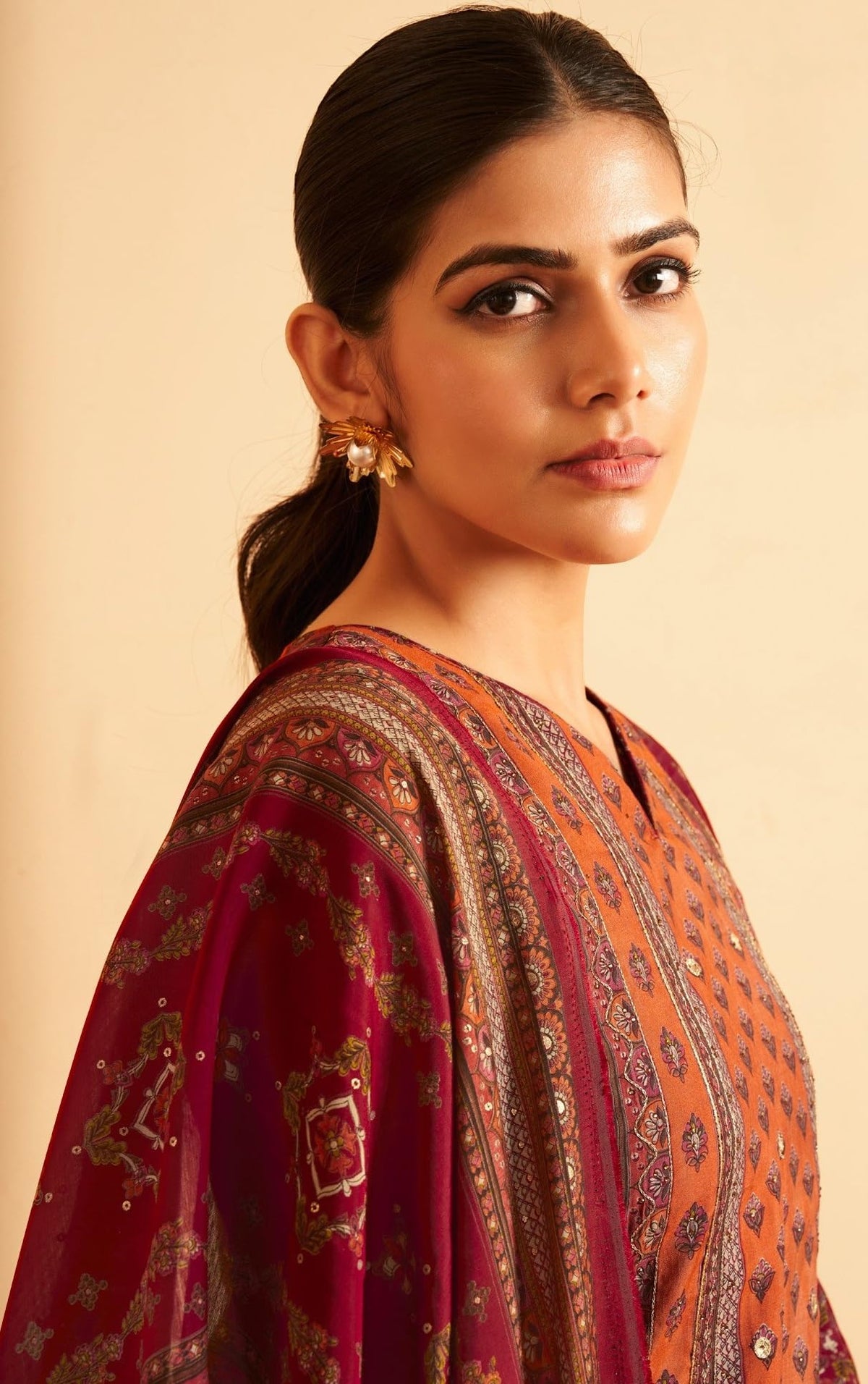 DRAVINAM Trends Women's Unstitched Maslin Suit Material - Embroidered Digital Printed Foil Masline Top II Masline Bottoms II Maslin Digital Dupatta