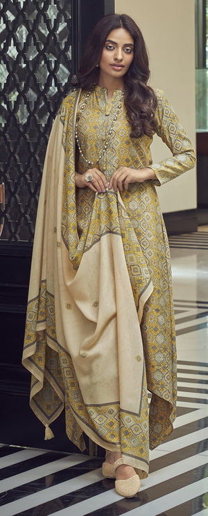 DRAVINAM Trends Women's Unstitched Digital Print Fancy Embroidered Pure Viscose Maslin Salwar Suit Dress Material with Printed Masline Chuni/Dupatta (Green)