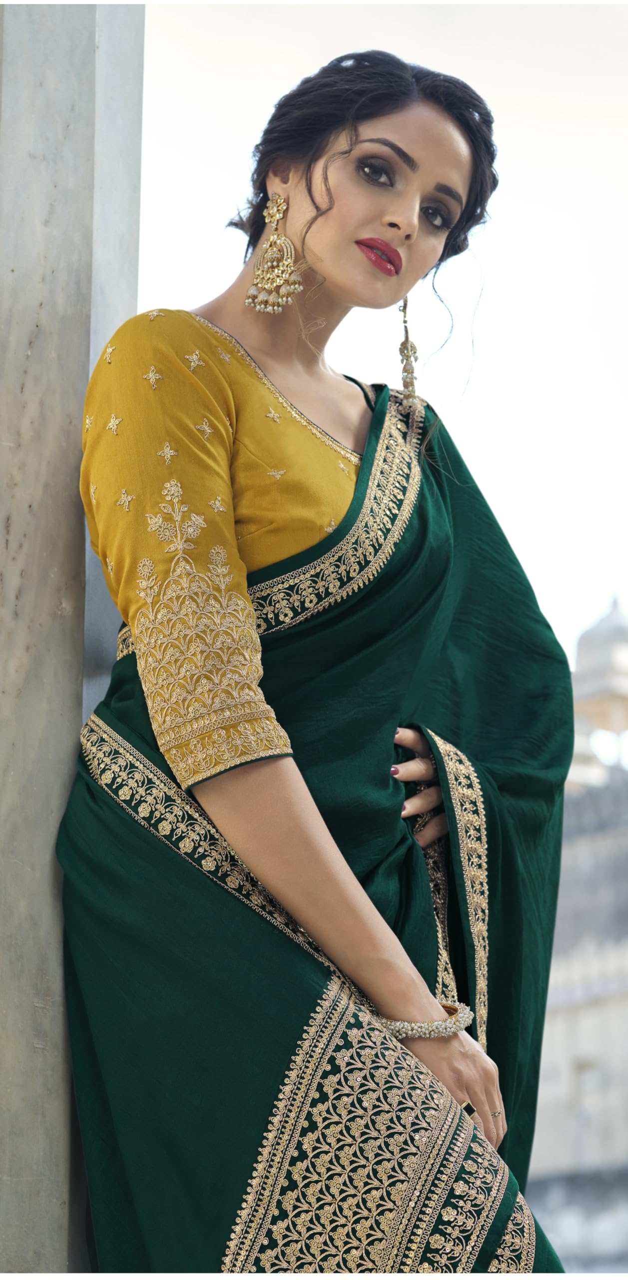 DRAVINAM Trends Women's Embroidered Silk saree with Unstitched Embroidered Blouse Piece