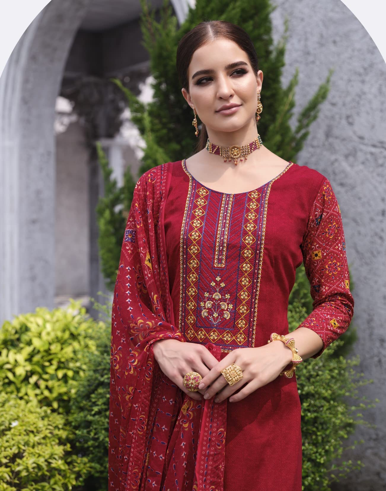 DRAVINAM Trends Unstitched Printed Embroidered Rayon Salwar Suits Set with Chiffon Dupatta (Green)