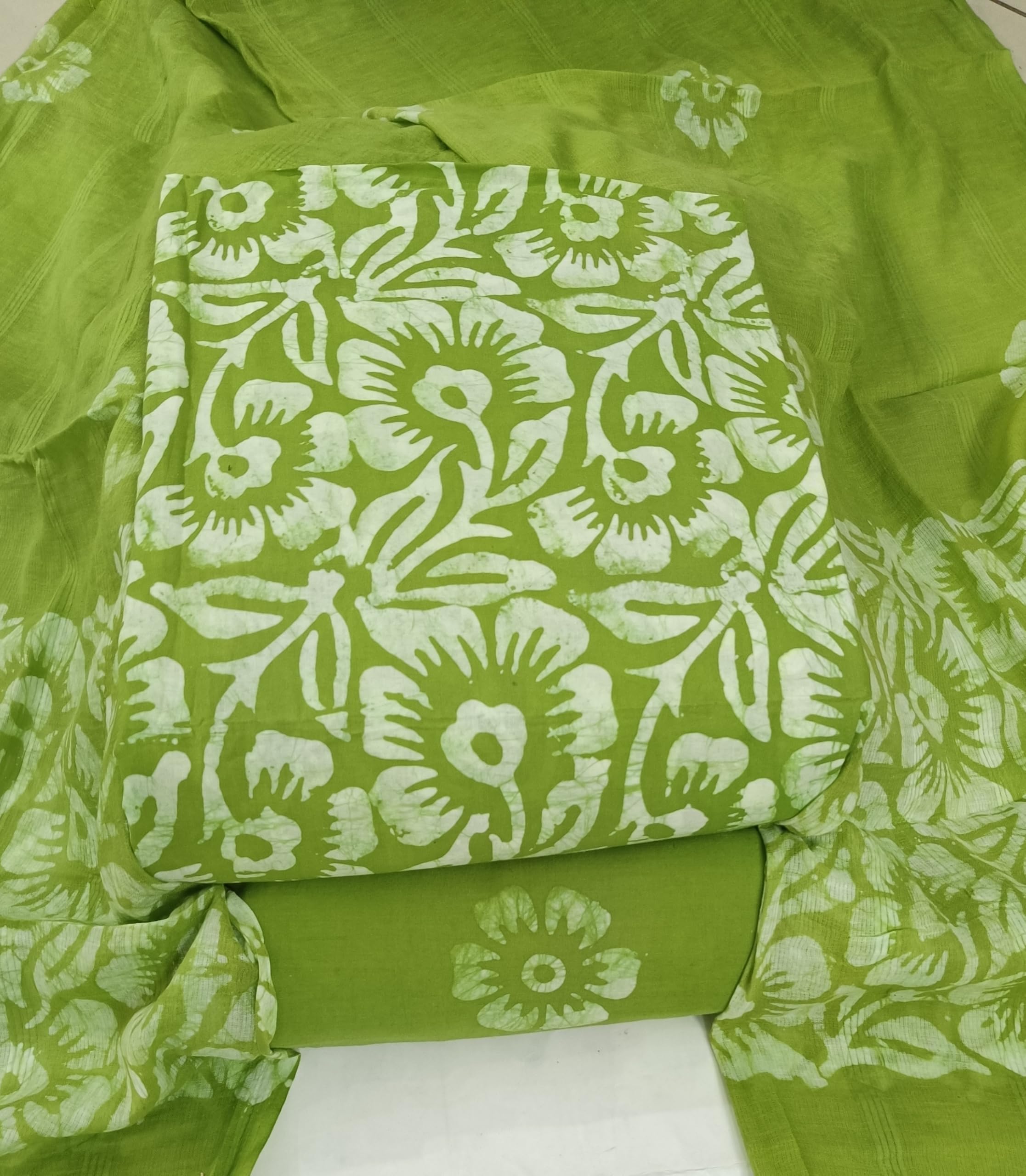 DRAVINAM Trends Unstitched Jaipuri Handmade Wax Batik Print Soft Cotton Dress Material with Dupatta