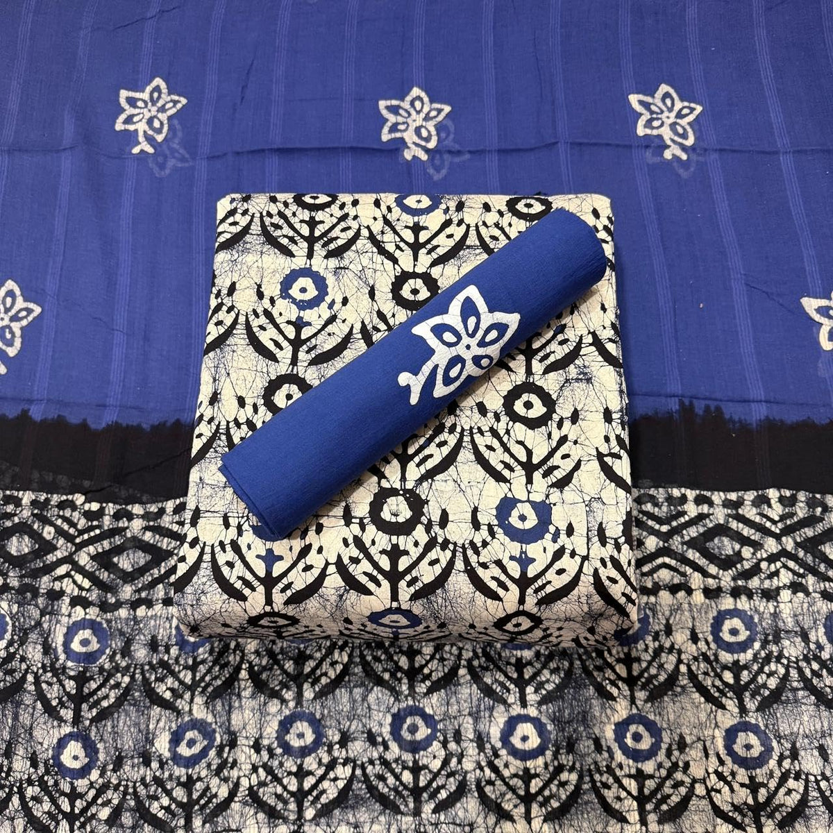 DRAVINAM Trends Unstitched Jaipuri Handmade Multicolour Wax Batik Print Soft Cotton Dress Material with Dupatta