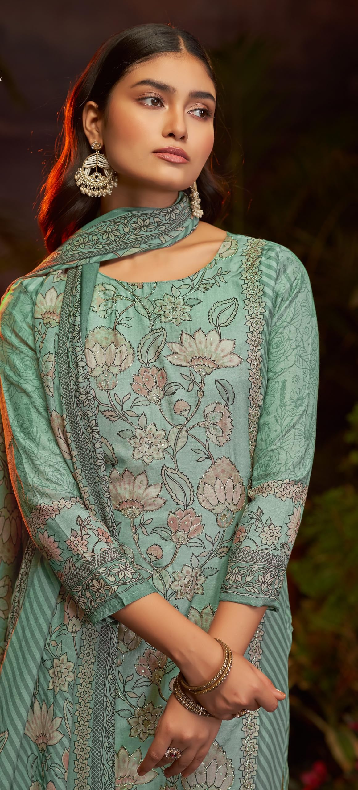 DRAVINAM Trends Women's Unstitched Maslin Salwar Suit Dress Material - Pure Bemberg Maslin Aari Work Kameez II Rayon Unstitch Bottoms II Viscose Maslin Digital Prints Dupatta