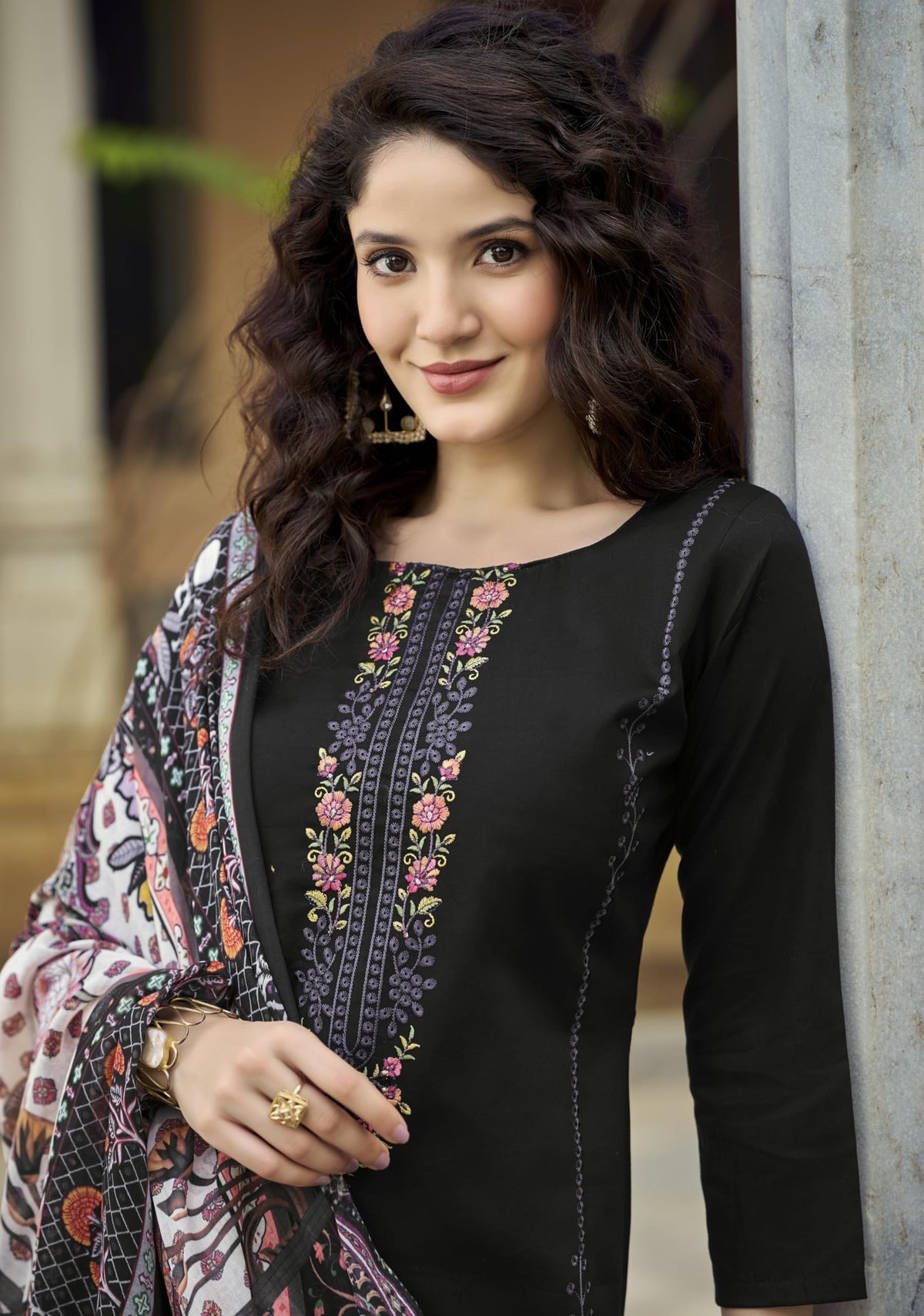 DRAVINAM Trends Women's Unstitched Jam Cotton Embroidered Suit Material - Jam Cotton Heavy Embroidered Cutwork Shirt II Rayon Bottoms II Cotton Printed Dupatta