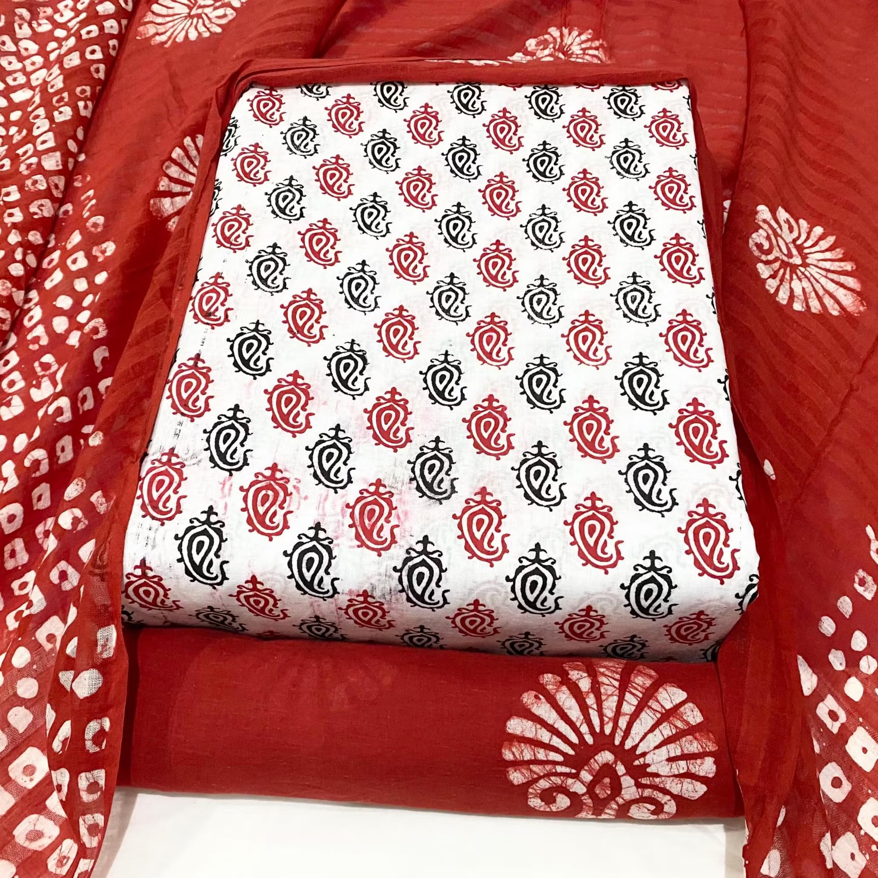 DRAVINAM Trends Unstitched Jaipuri Handmade Wax Batik Print Soft Cotton Dress Material with Dupatta