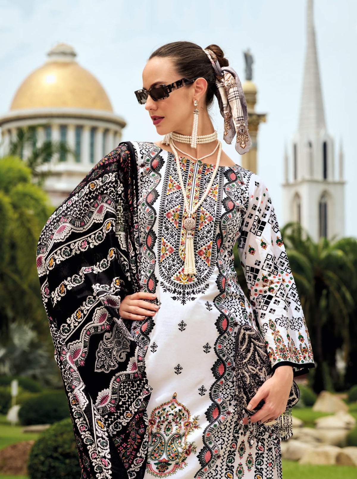 DRAVINAM Trends Kurti 2.50 mtrs, Pure Cotton (3 mtrs apx), Pure MAL MAL Cotton Dupatta Digital Print|Black 1