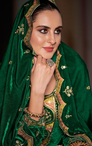 DRAVINAM Trends Women's Unstitched Winter wear Premium Velvet Embroidered Salwar suit Dress Material with Dupatta and Unstitch Bottoms