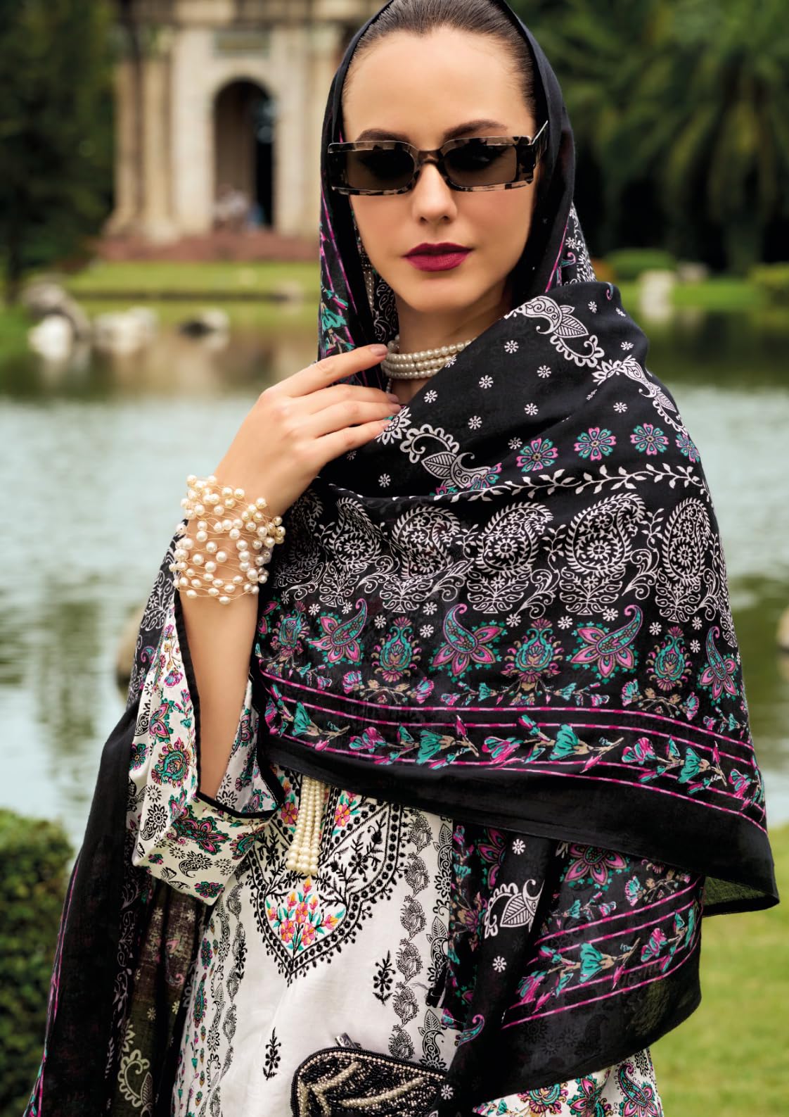 DRAVINAM Trends Kurti 2.50 mtrs, Pure Cotton (3 mtrs apx), Pure MAL MAL Cotton Dupatta Digital Print|Black 1