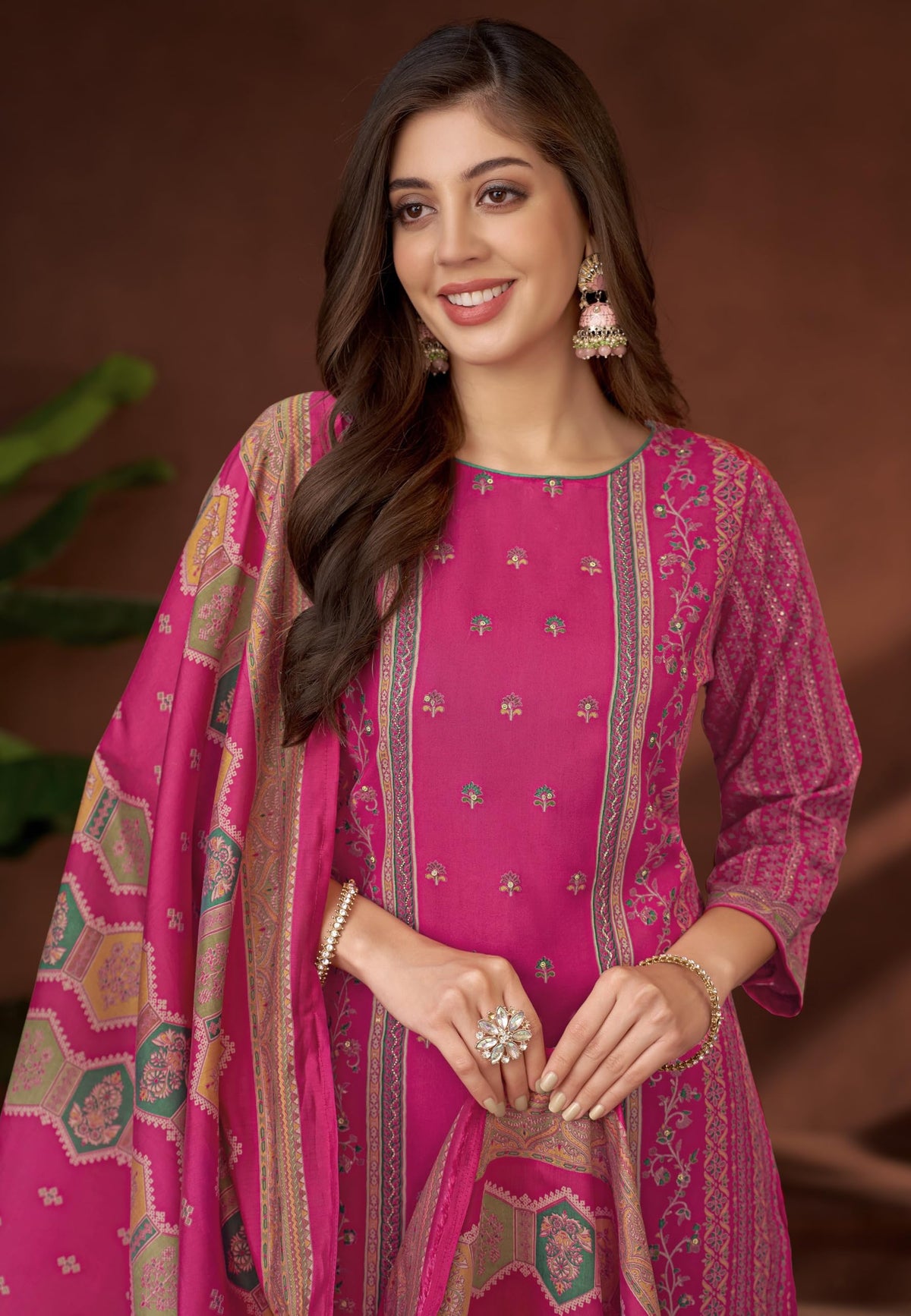 DRAVINAM Trends Kurti 2.50 mtrs,Pure Viscose Reyon Solid (2.7 m),Pure Viscose Silk Designer Print Dupatta (2.25 m)|Pink