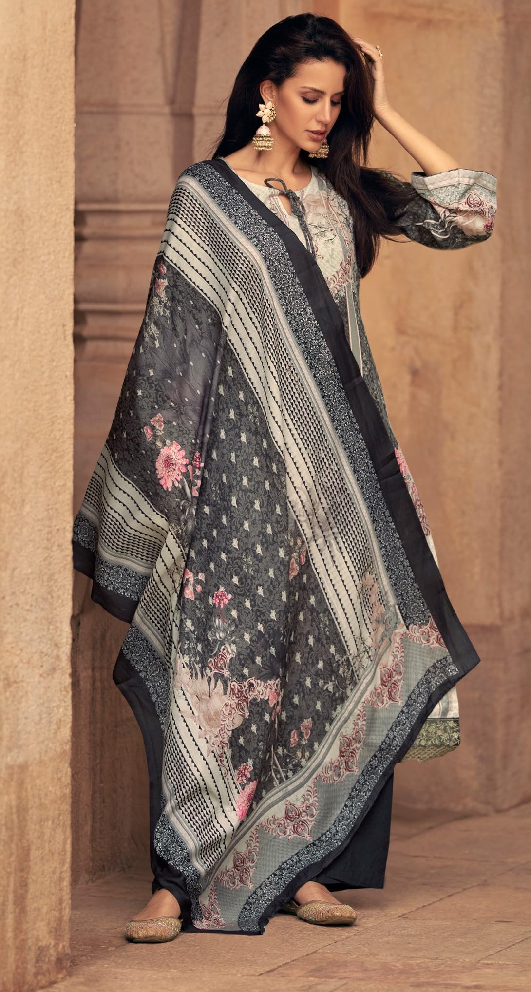 DRAVINAM Trends Women's Unstitched Pakistani Digital Print Daman Embroidered Pure Viscose Woollen Pashmina Salwar Suit Dress Material with Pashmina Digital Printed Shawl Dupatta (Free Size)