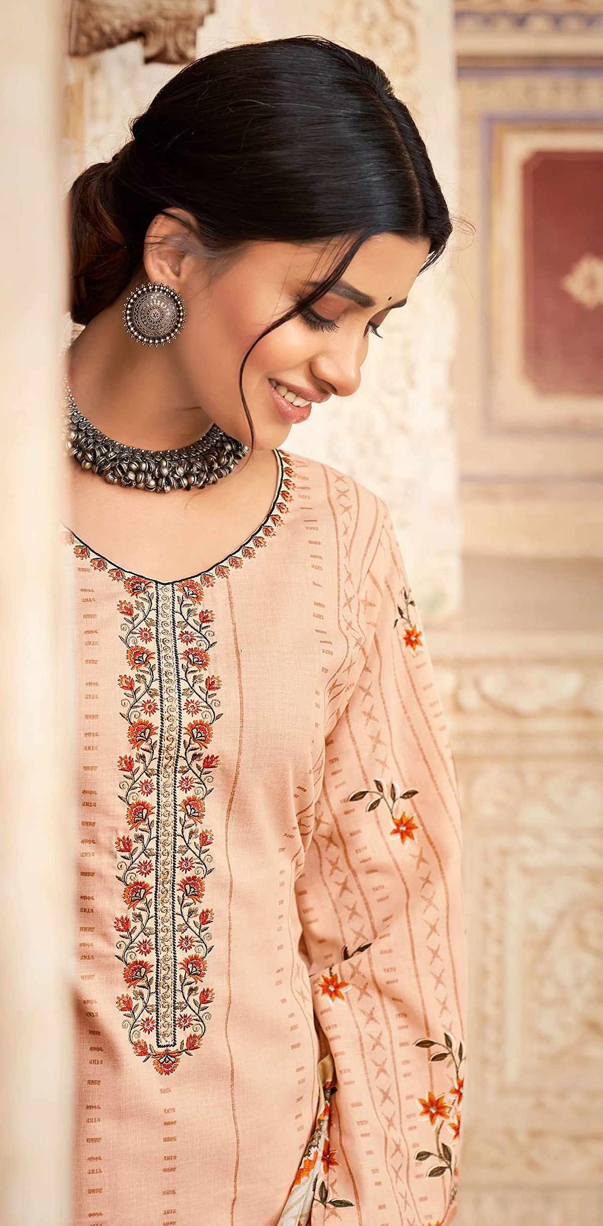 DRAVINAM Trends Women's Printed Embroidered Unstitched Pure Cotton Salwar Suit Material with Pure Nazneen Chiffon Chunni (Grey)