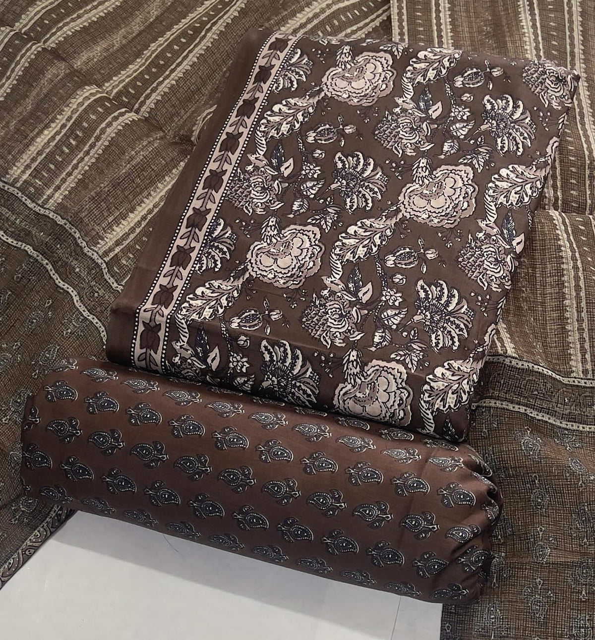 DRAVINAM Trends Jaipuri Printed Pure Cambric Unstitched Cotton Suit Dress Material with Kota Doriya Printed Dupatta