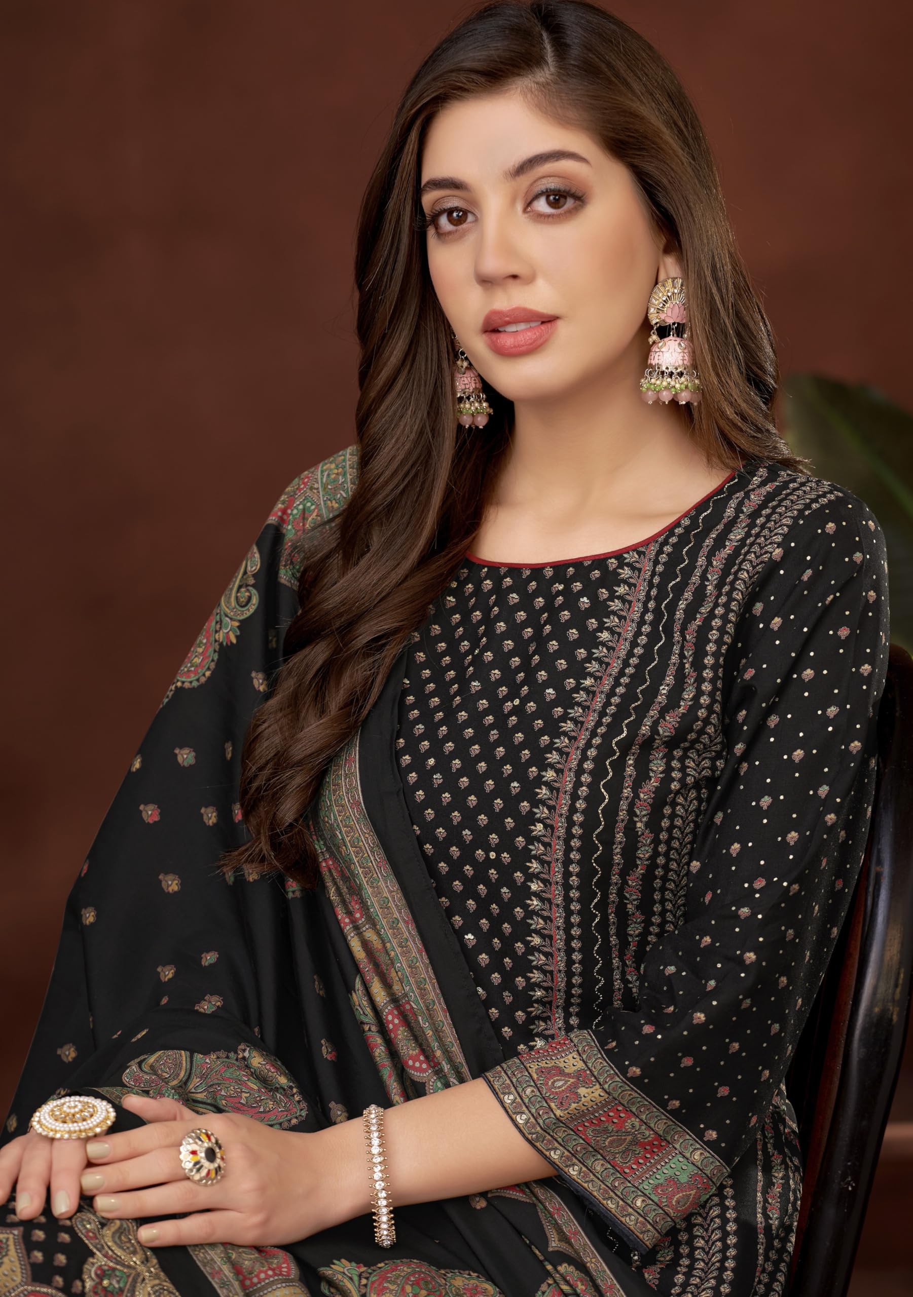DRAVINAM Trends Kurti 2.50 mtrs,Pure Viscose Reyon Solid (2.7 m),Pure Viscose Silk Designer Print Dupatta (2.25 m)|Black