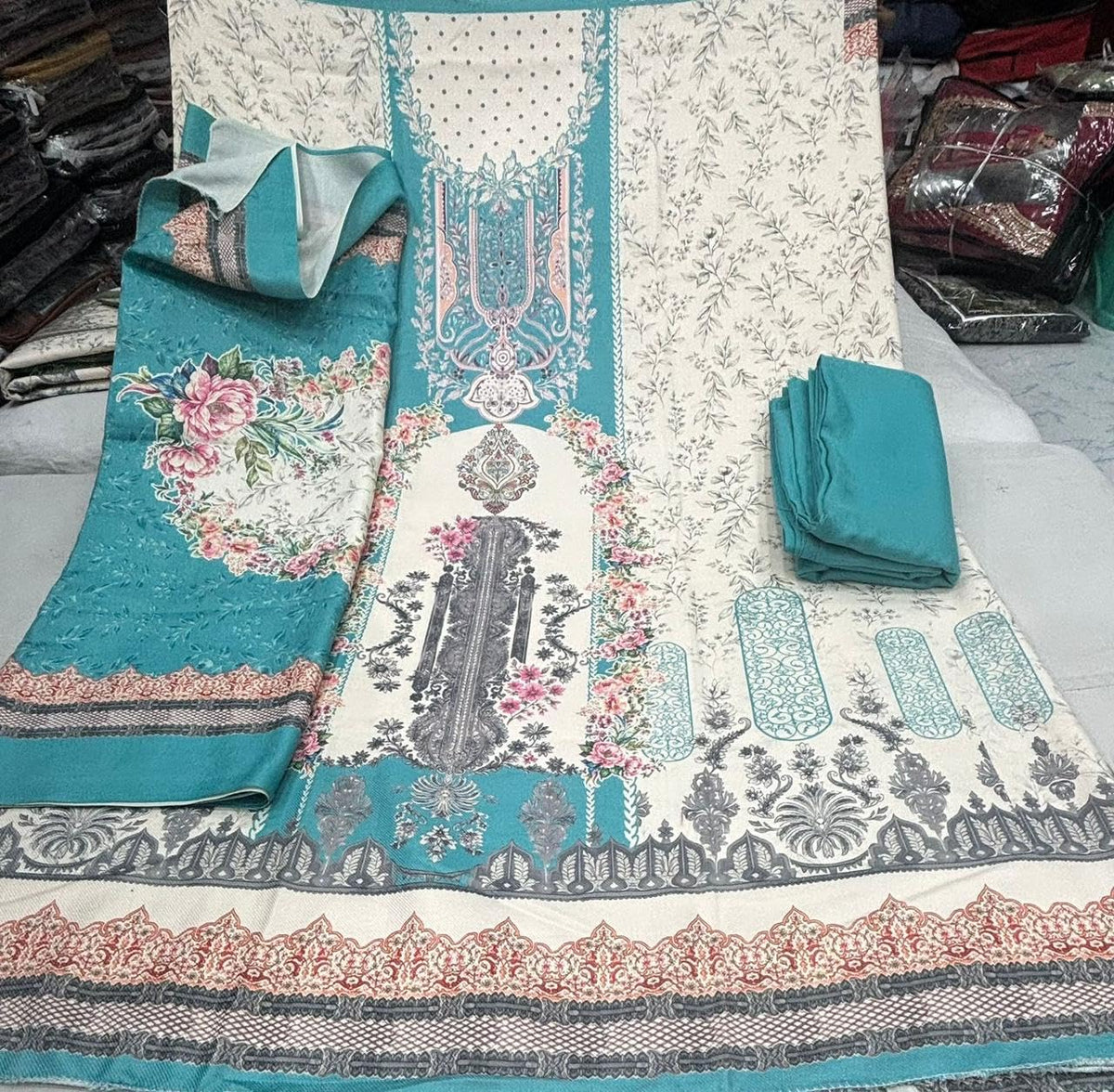 DRAVINAM Trends Women's Winter Wear Digital Printed Unstitched Warm Pakistani Salwar Kameez Dress Material with Digital Printed Pashmina Shawl Dupatta