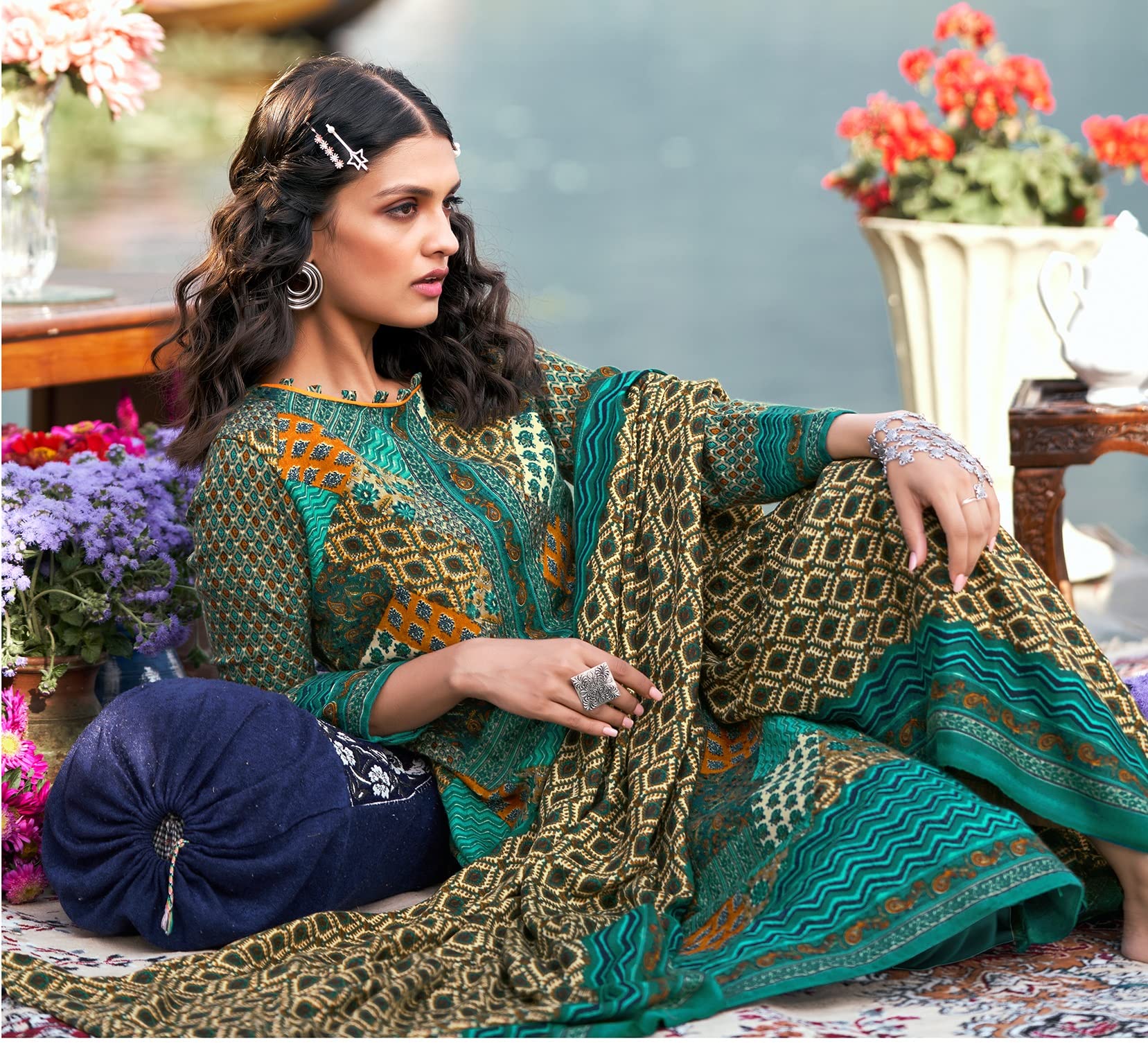 DRAVINAM Trends Women's Digital printed Pure Pashmina Woollen Palazzo/Pant/Salwar Suit Dress material with Pashmina shawl Dupatta/Chunni for Casual wear/winter (Blue)