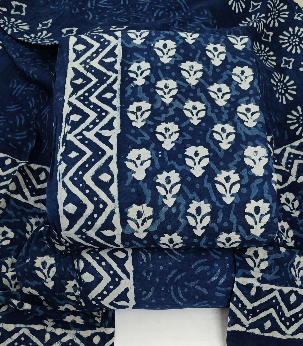 DRAVINAM Trends Hand Block Dabu Print Indigo Cambric Unstitched Cotton Suit Dress Material for Women with Mulmul Cotton Hand Printed Dupatta