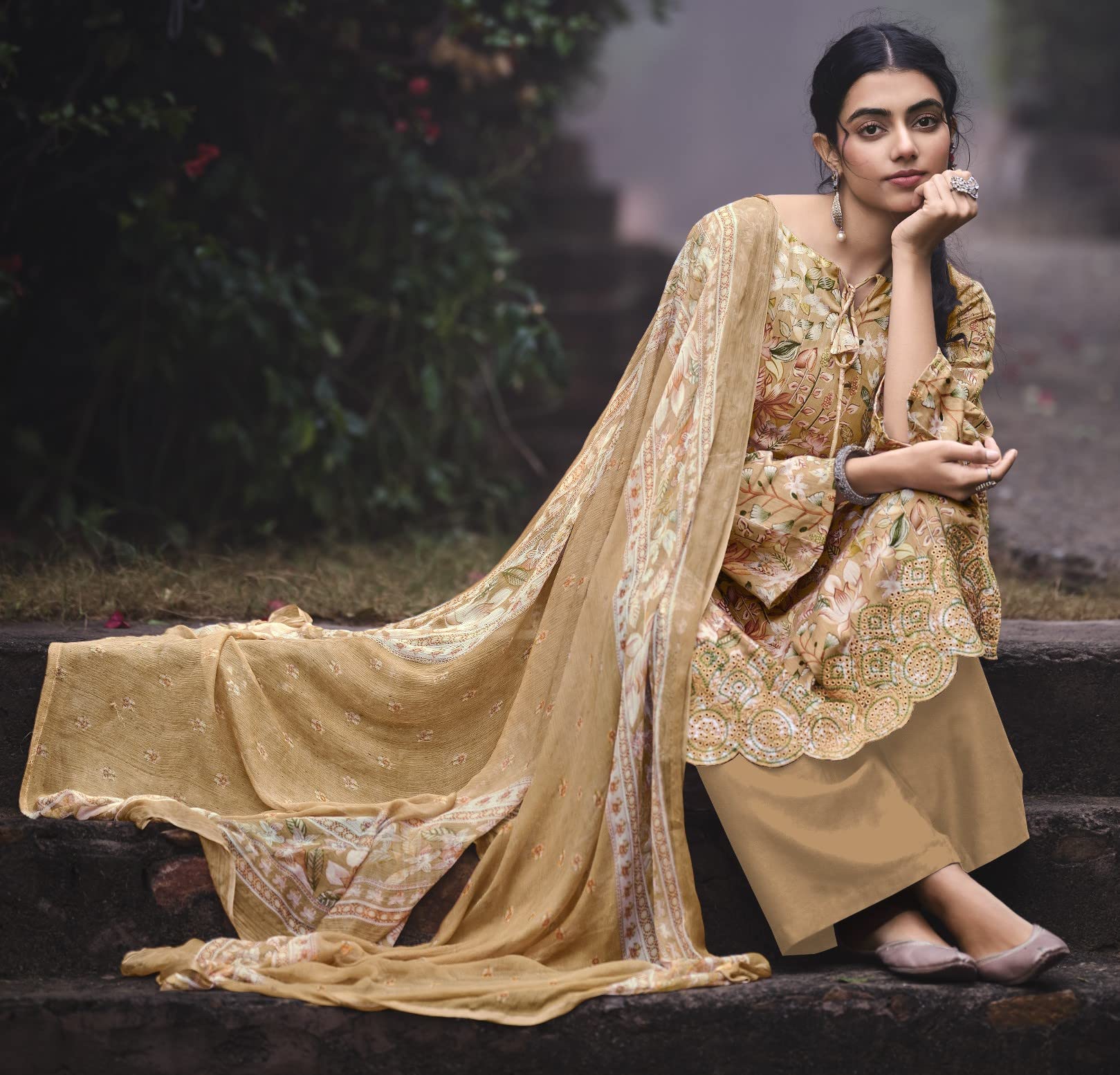 DRAVINAM Trends Unstitched Digital Printed Pure Cotton Embroidered Suit Set with Pure Bember Dupatta