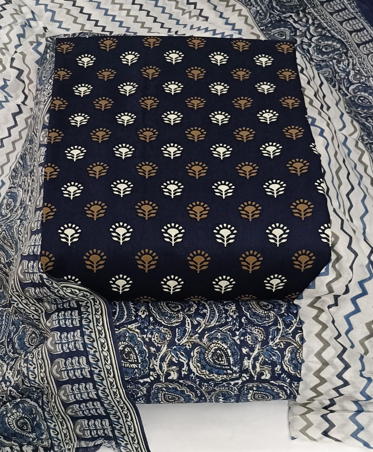 DRAVINAM Trends Women's Ethnic Pure Cotton Jaipuri Printed Unstitched Salwar Suit Dress Material with Dupatta