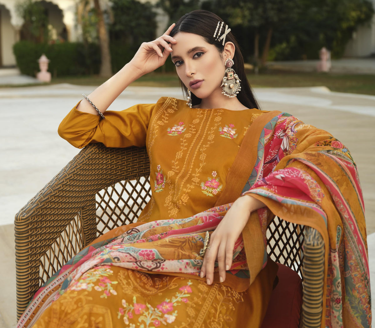 DRAVINAM Trends Women's Unstitched Jam Cotton Embroidered Suit Material - Jam Cotton Heavy Embroidered Cutwork Shirt II Rayon Bottoms II Cotton Printed Dupatta