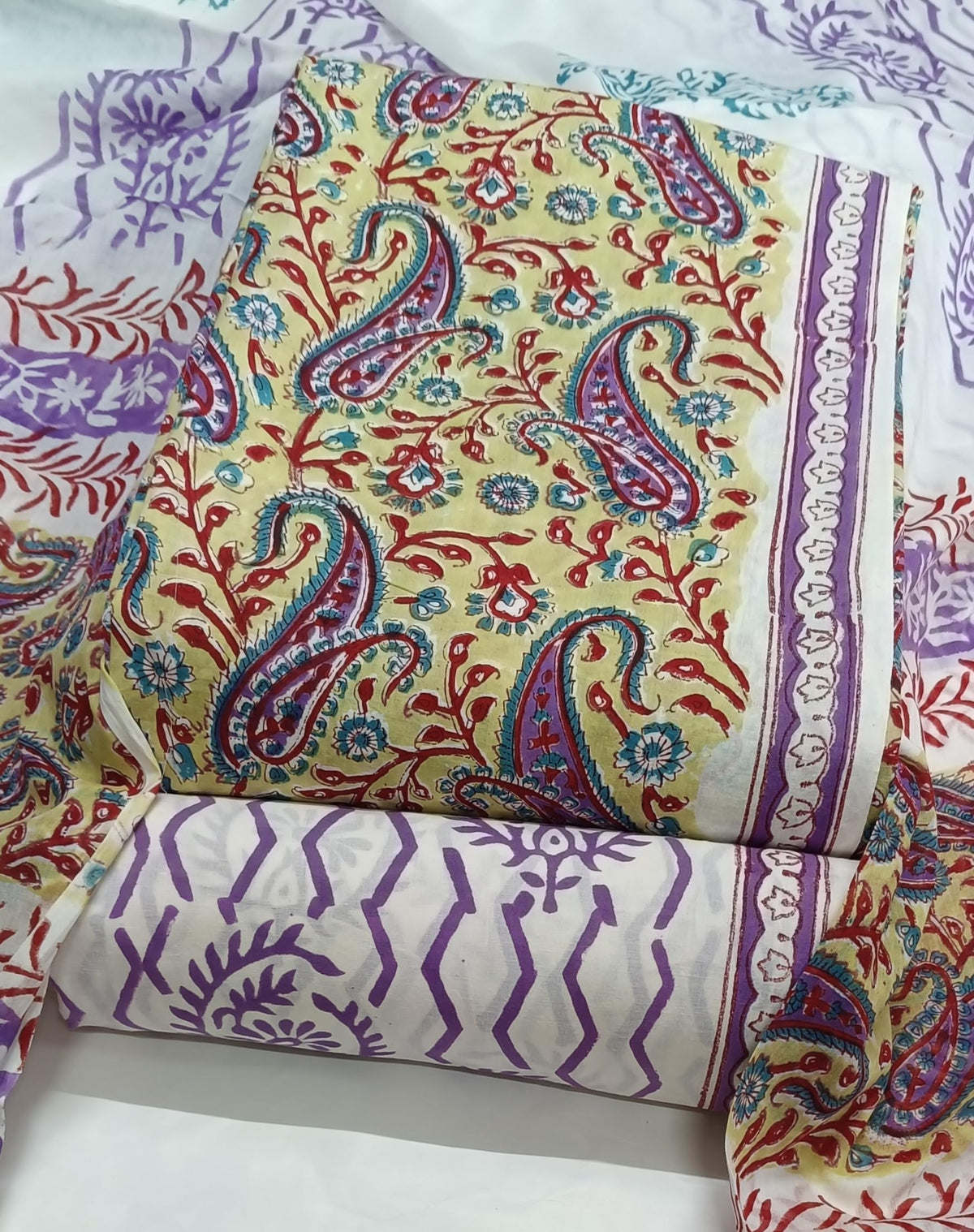 DRAVINAM Trends Hand Block Print Sanganeri Cambric Unstitched Cotton Suit Dress Material for Women with Mulmul Cotton Hand Printed Dupatta