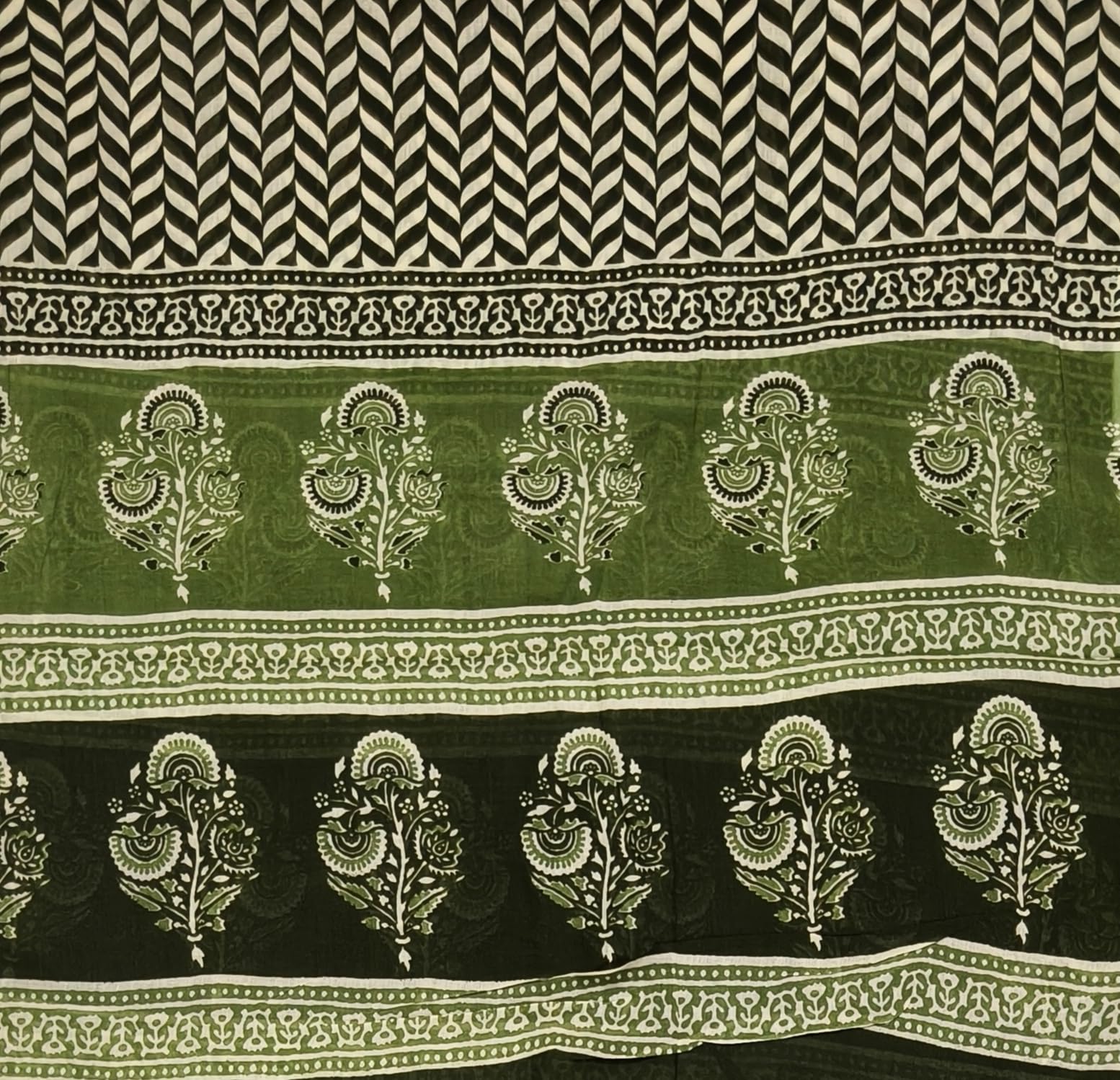 DRAVINAM Trends Jaipuri Print Cambric Cotton Unstitched Salwar Suit Dress Material for Women with Mulmul Cotton Dupatta