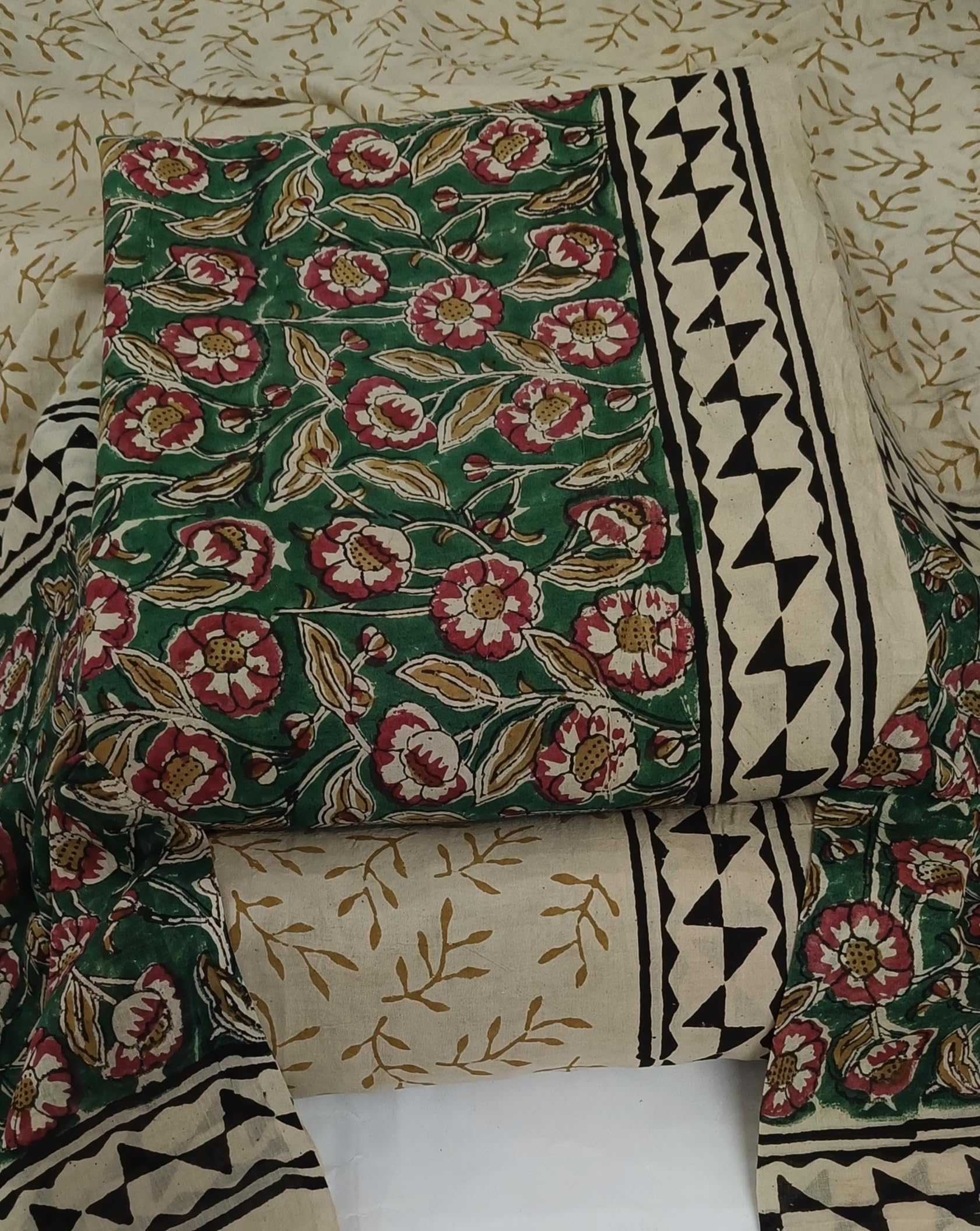 DRAVINAM Trends Women's Jaipuri Pure Cotton Handmade Floral Block Bagh Print Unstitched Dress Material Set with Dupatta (Top, Bottom, and Dupatta Fabric)