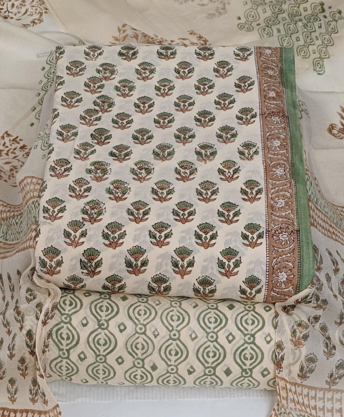 DRAVINAM Trends Hand Block Print Cambric Cotton Unstitched Salwar Suit Set for Women with Pure Chiffon Hand Printed Dupatta