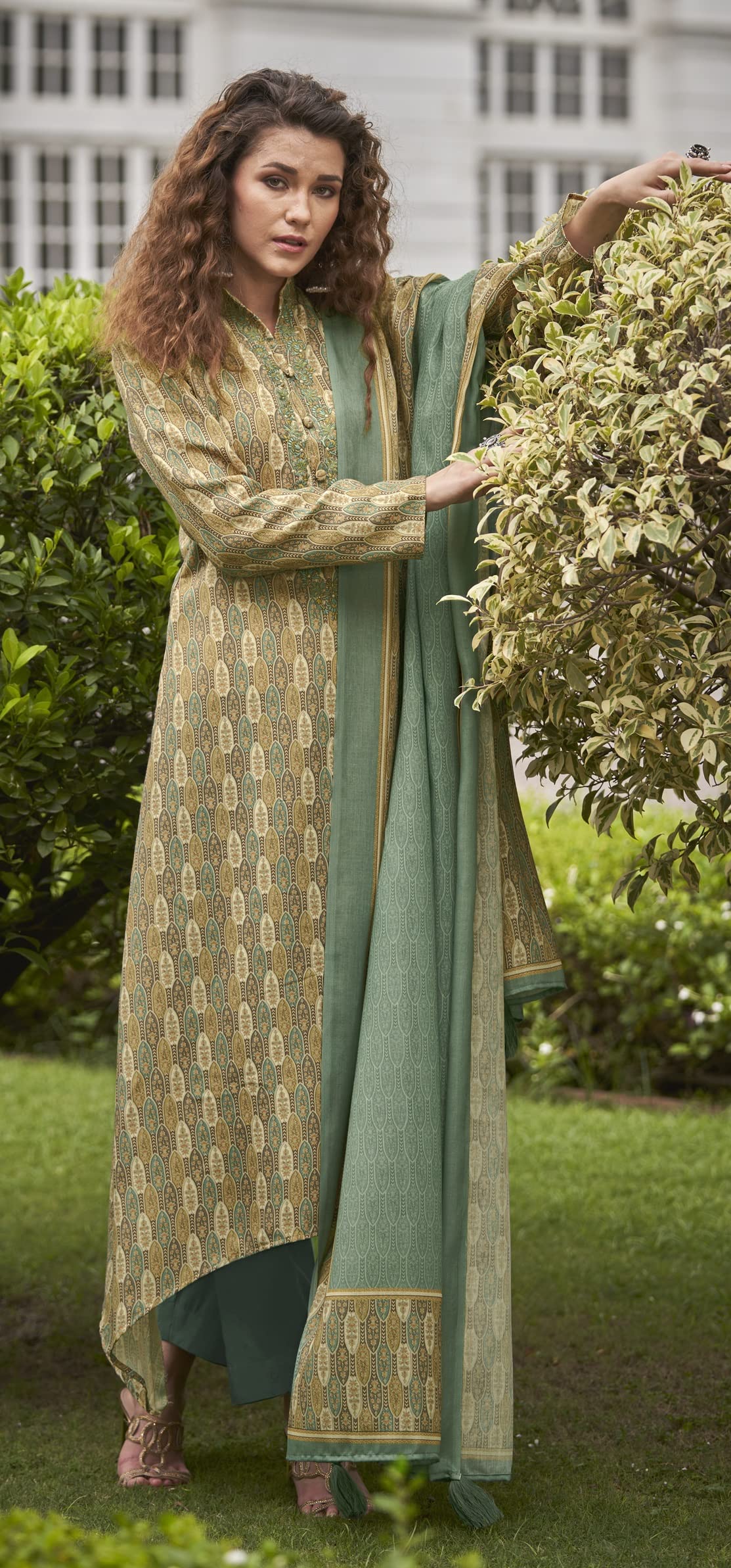 DRAVINAM Trends Women's Pure Pashmina wool Digital Print Fancy Embroidery Work Warm Salwar Kameez Dress Material with Pure Woollen Pashmina Printed Woven Shawl Dupatta (Green)