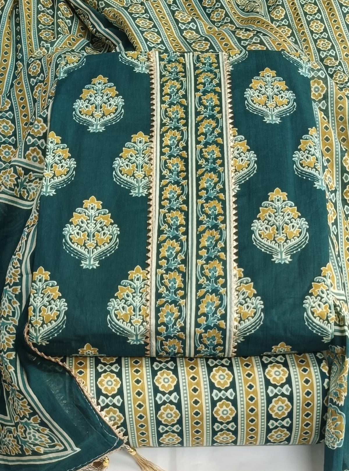 DRAVINAM Trends Women's Jaipuri Printed Embroidered and Hand Work Premium Cambric Cotton Unstitched Salwar Suit Dress Material with Mulmul Cotton Dupatta