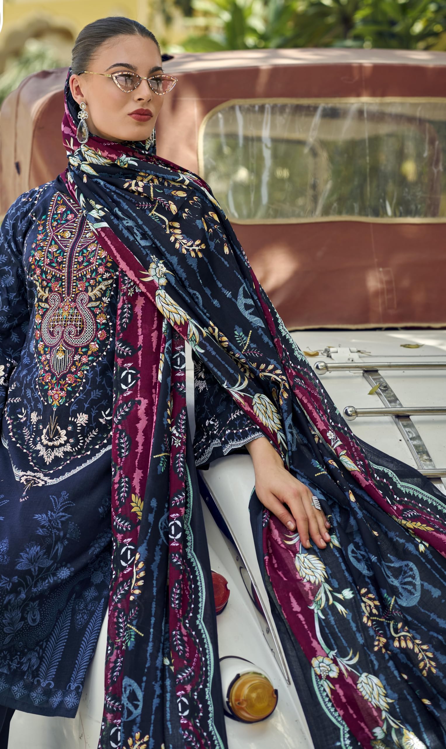 DRAVINAM Trends Kurti 2.50 mtrs, Pure Cotton (3 mtrs apx), Pure MAL MAL Cotton Dupatta Digital Print|Light Grey