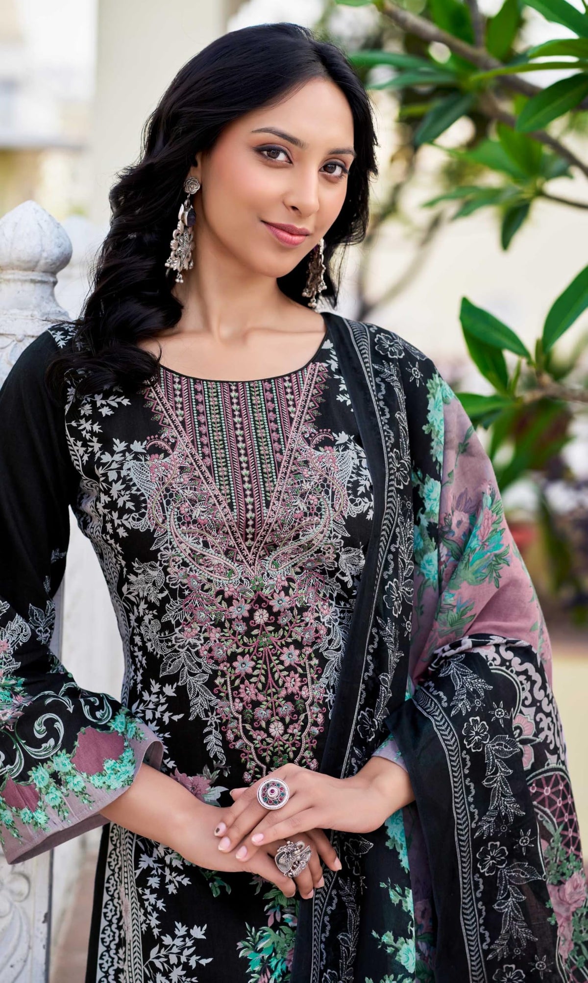 DRAVINAM Trends Kurti 2.50 mtrs, PURE COTTON DYED (2.7 m),PURE LAWN MULMUL DIGITAL PRINT VOIL DUP (2.25|Black