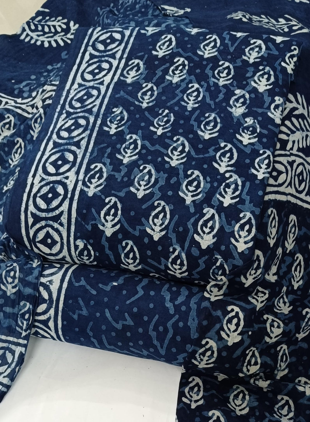 DRAVINAM Trends Hand Block Dabu Print Indigo Cambric Unstitched Cotton Suit Dress Material for Women with Mulmul Cotton Hand Printed Dupatta
