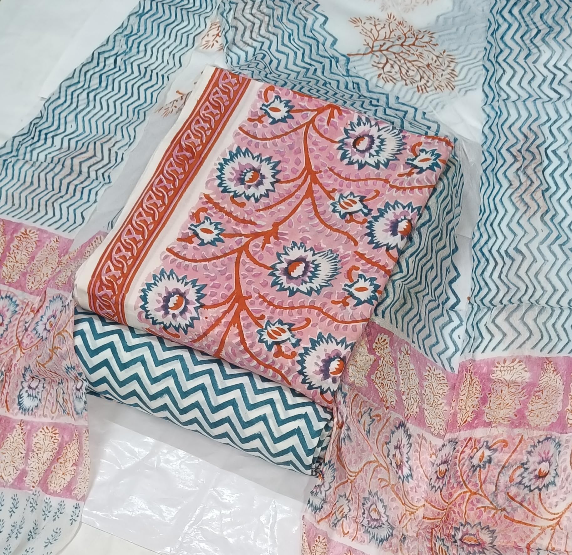DRAVINAM Trends Hand Block Print Cambric Cotton Unstitched Salwar Suit Set for Women with Pure Chiffon Hand Printed Dupatta