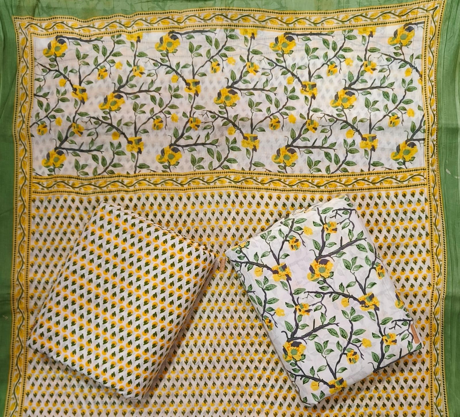 DRAVINAM Trends Jaipuri Print Cambric Cotton Unstitched Salwar Suit Dress Material for Women with Mulmul Cotton Dupatta