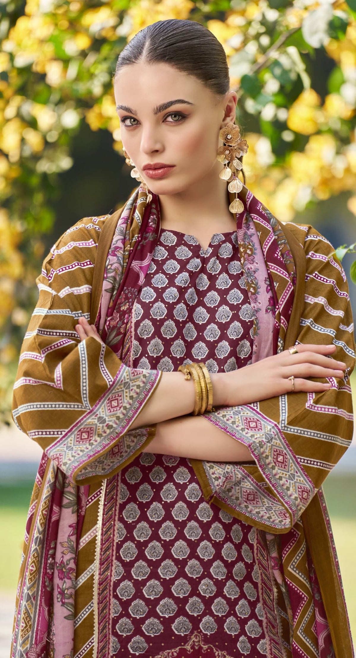 DRAVINAM Trends Kurti 2.50 mtrs, Pure Cotton (3 mtrs apx), Pure MAL MAL Cotton Dupatta Print (2.30|Black
