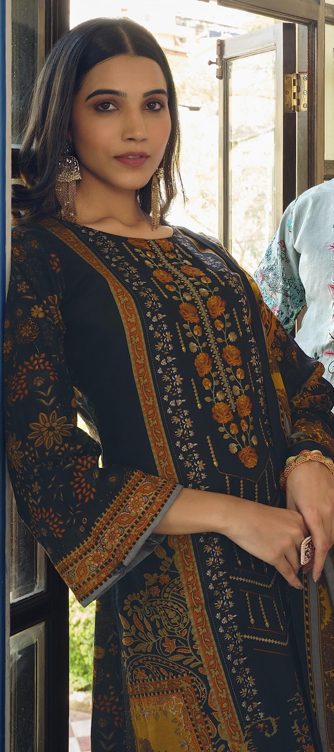 DRAVINAM Trends Women's Unstitched Printed Embroidered Pure Cotton Pakistani Salwar Suit Dress Materials with Cotton printed Dupatta (Black)
