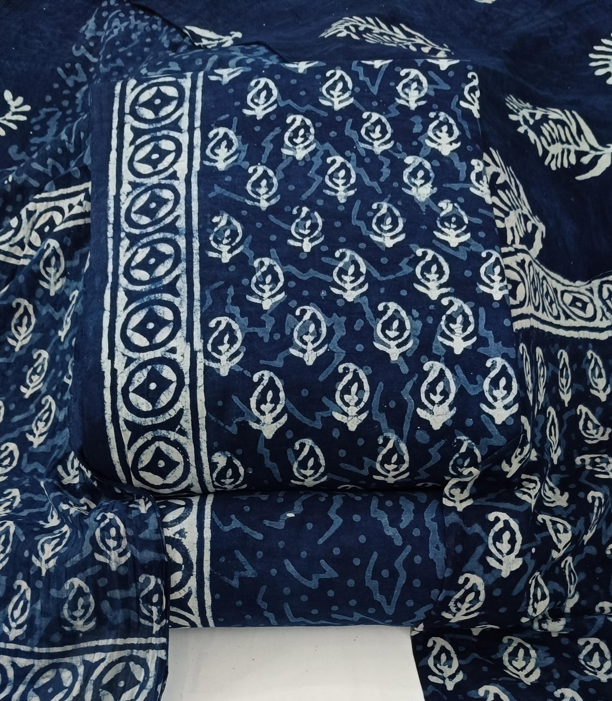 DRAVINAM Trends Hand Block Dabu Print Indigo Cambric Unstitched Cotton Suit Dress Material for Women with Mulmul Cotton Hand Printed Dupatta