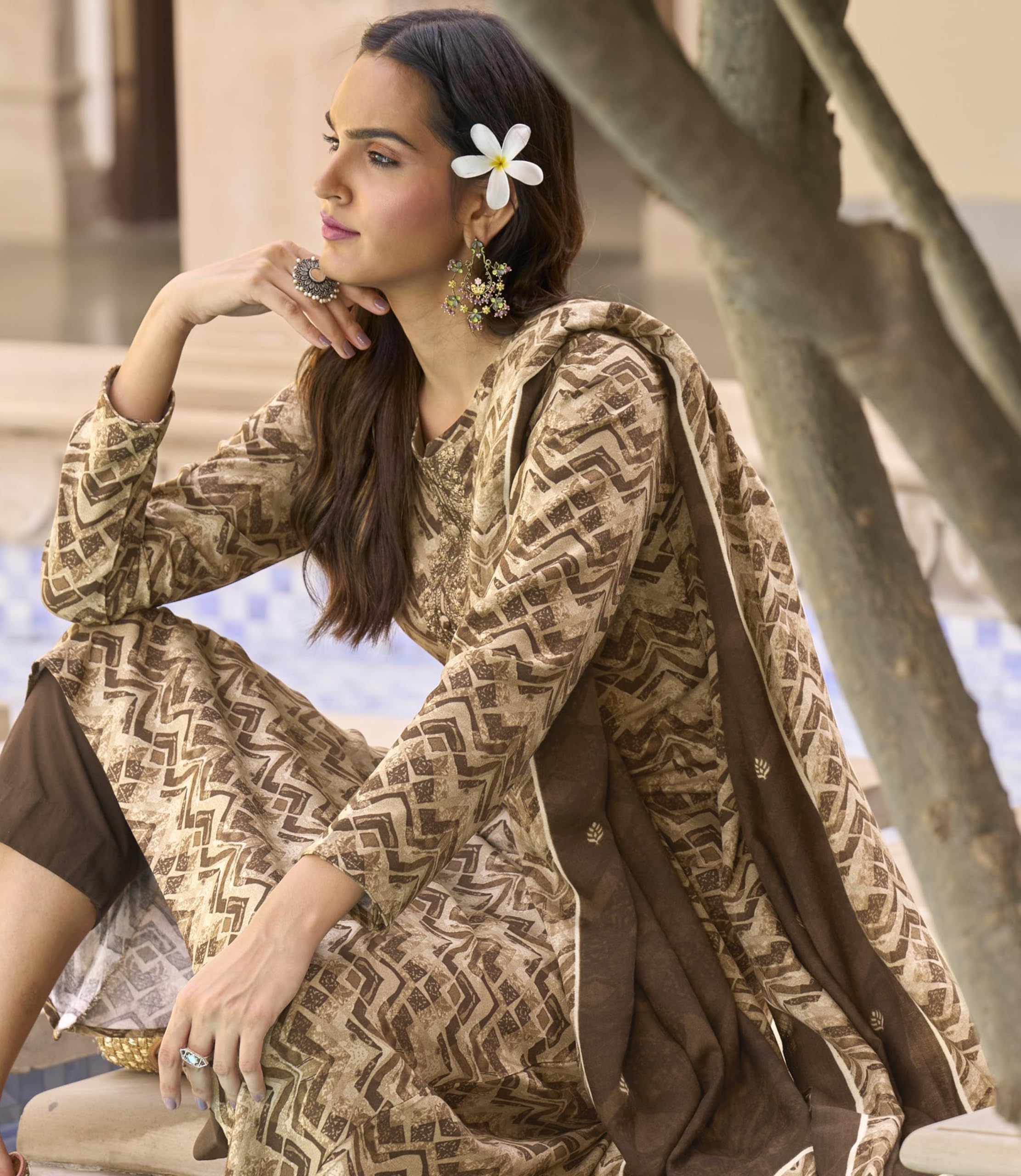 DRAVINAM Trends Women's Unstitched digital Print Woollen Viscose Pashmina embroidered Salwar Suit Dress Material with Wool Pashmina Digital Printed Shawl Dupatta