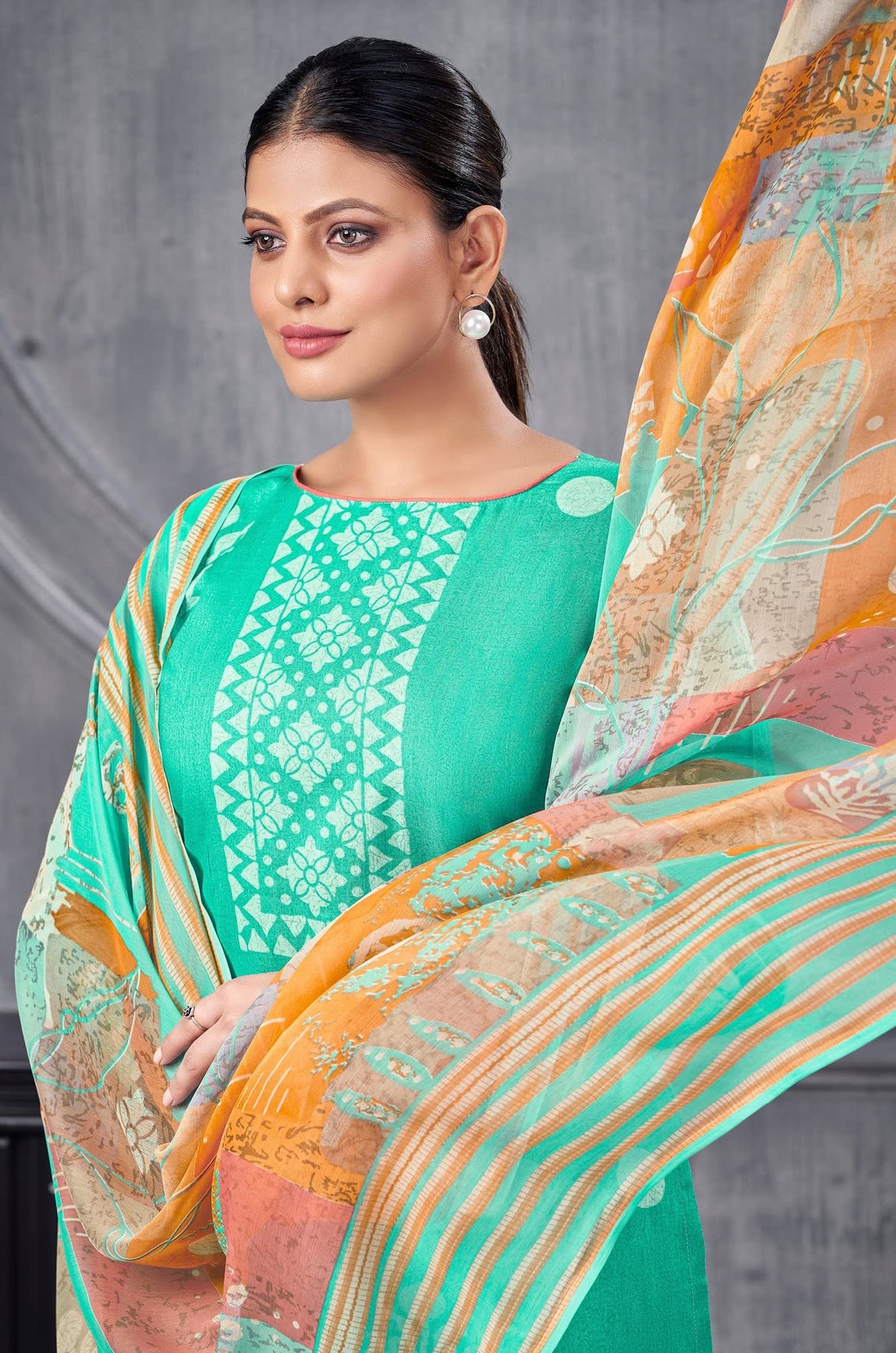 DRAVINAM Trends Cotton Printed Kurta Set