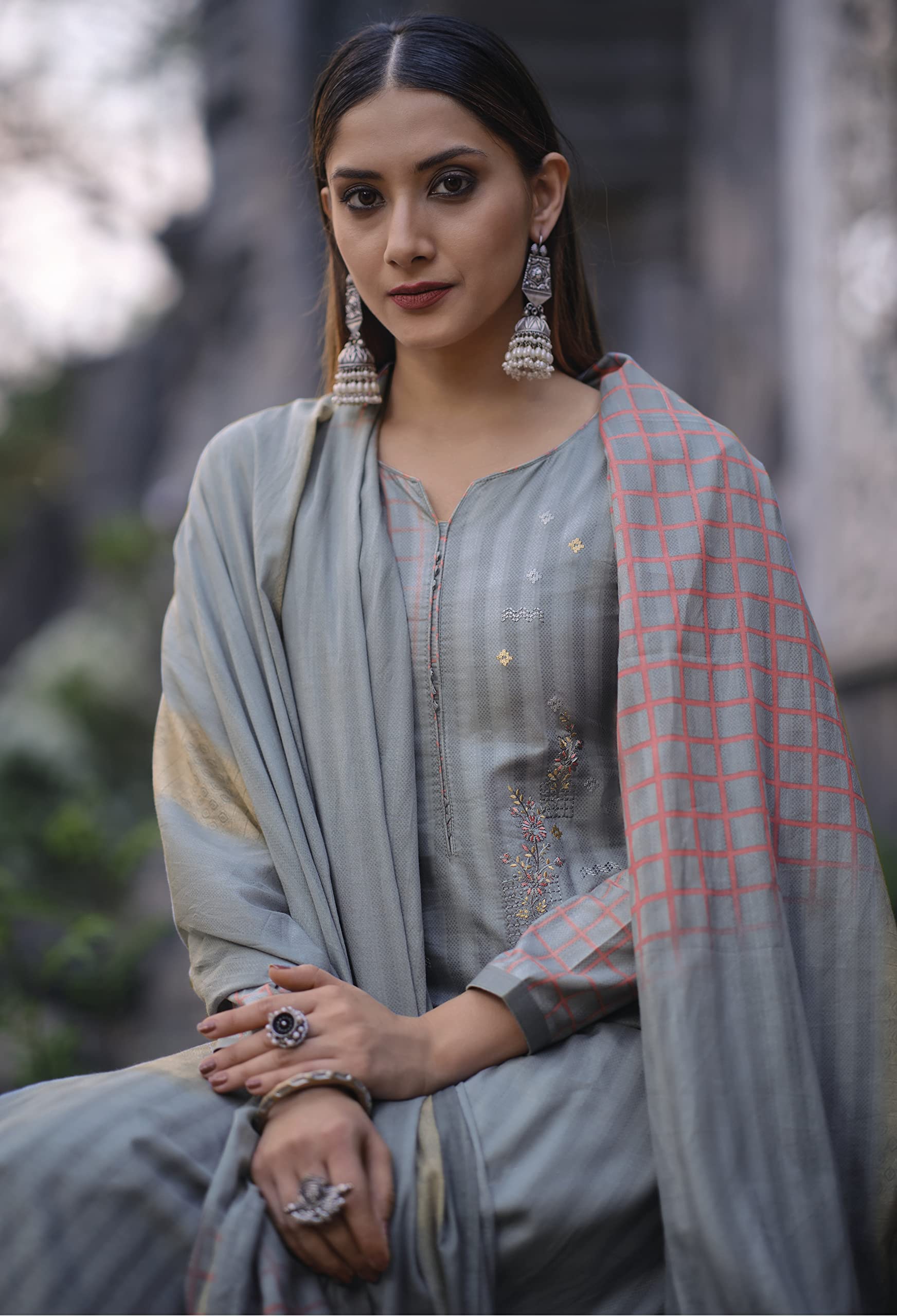 DRAVINAM Trends Women's Unstitched Embroidered Pure Cambric Cotton Salwar Suit Dress Material with Digital Printed Pure Mal Cotton Dupatta (Pink and Grey)